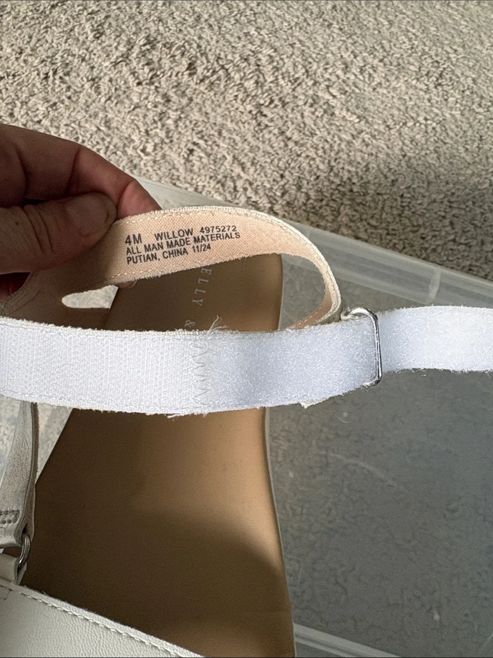 KELLY & KATIE White Strappy Adjustable Girl’s Sandals